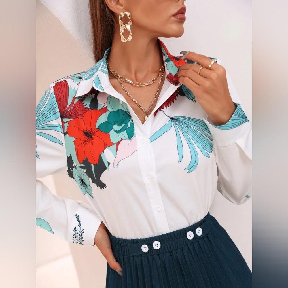 Modely Floral Print Button Front Shirt - Picture 2 of 9